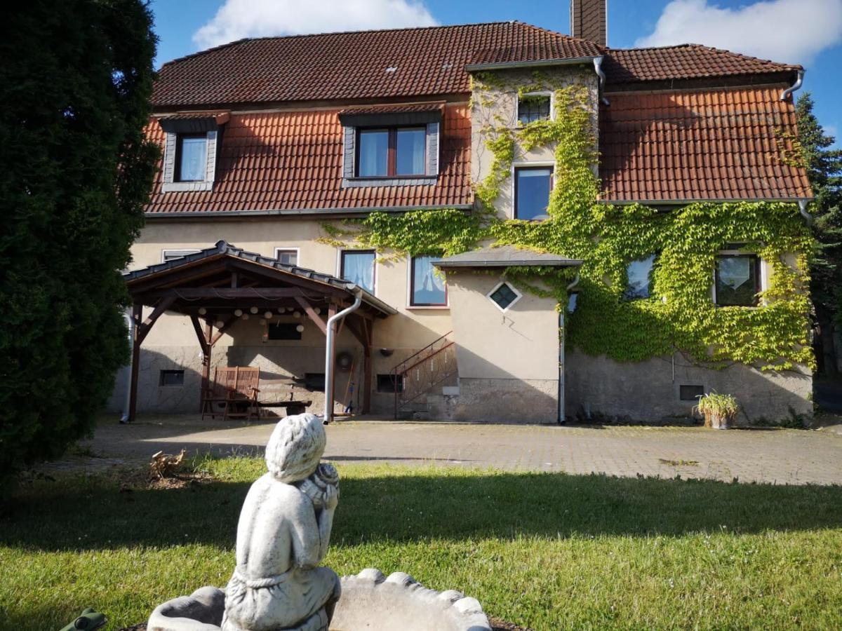Pension Kirschgarten Nebra Esterno foto